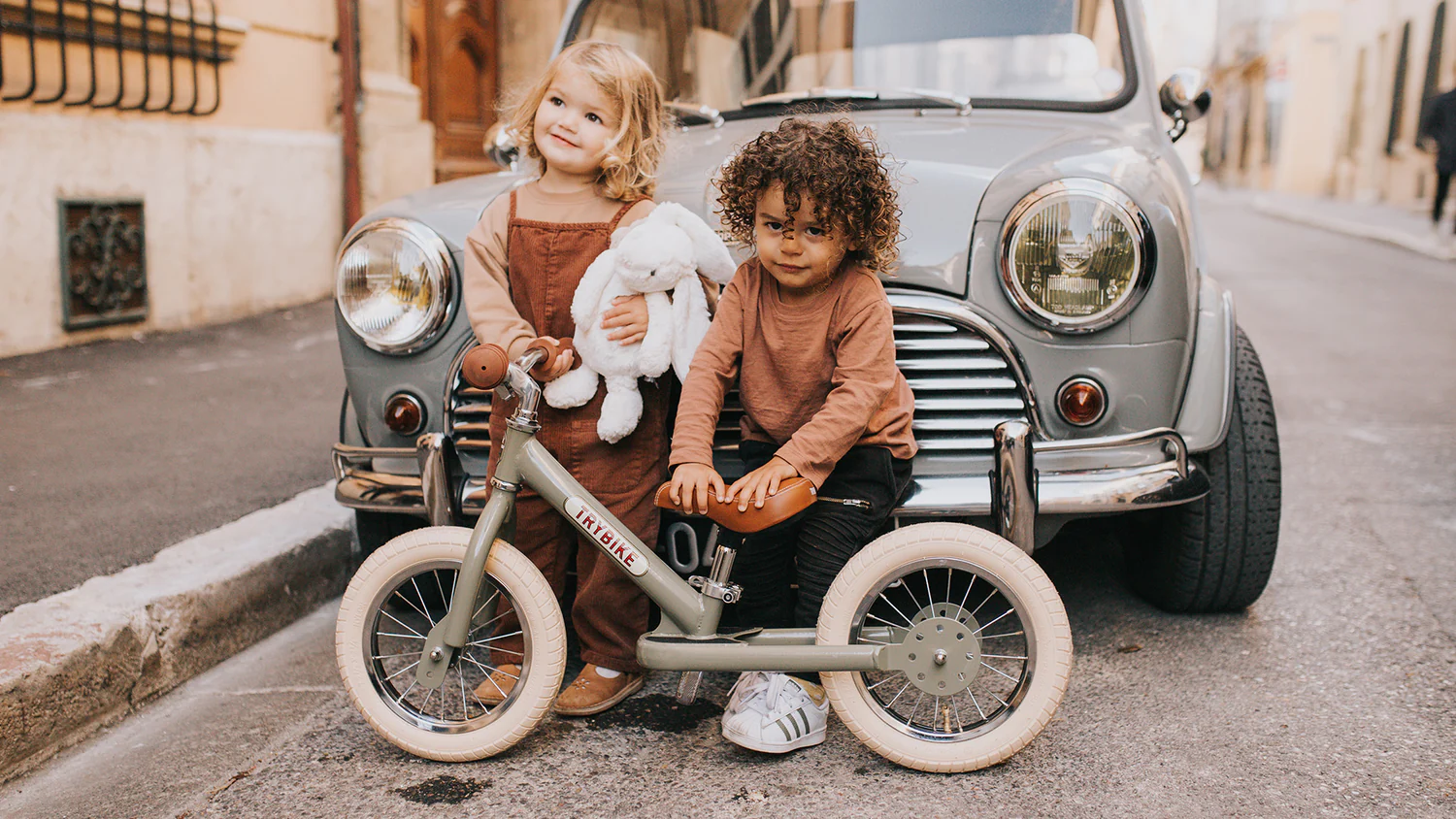 Speelwereld Verkoop -Speelwereld Verkoop loopfietsjes Collection Image In den Olifant